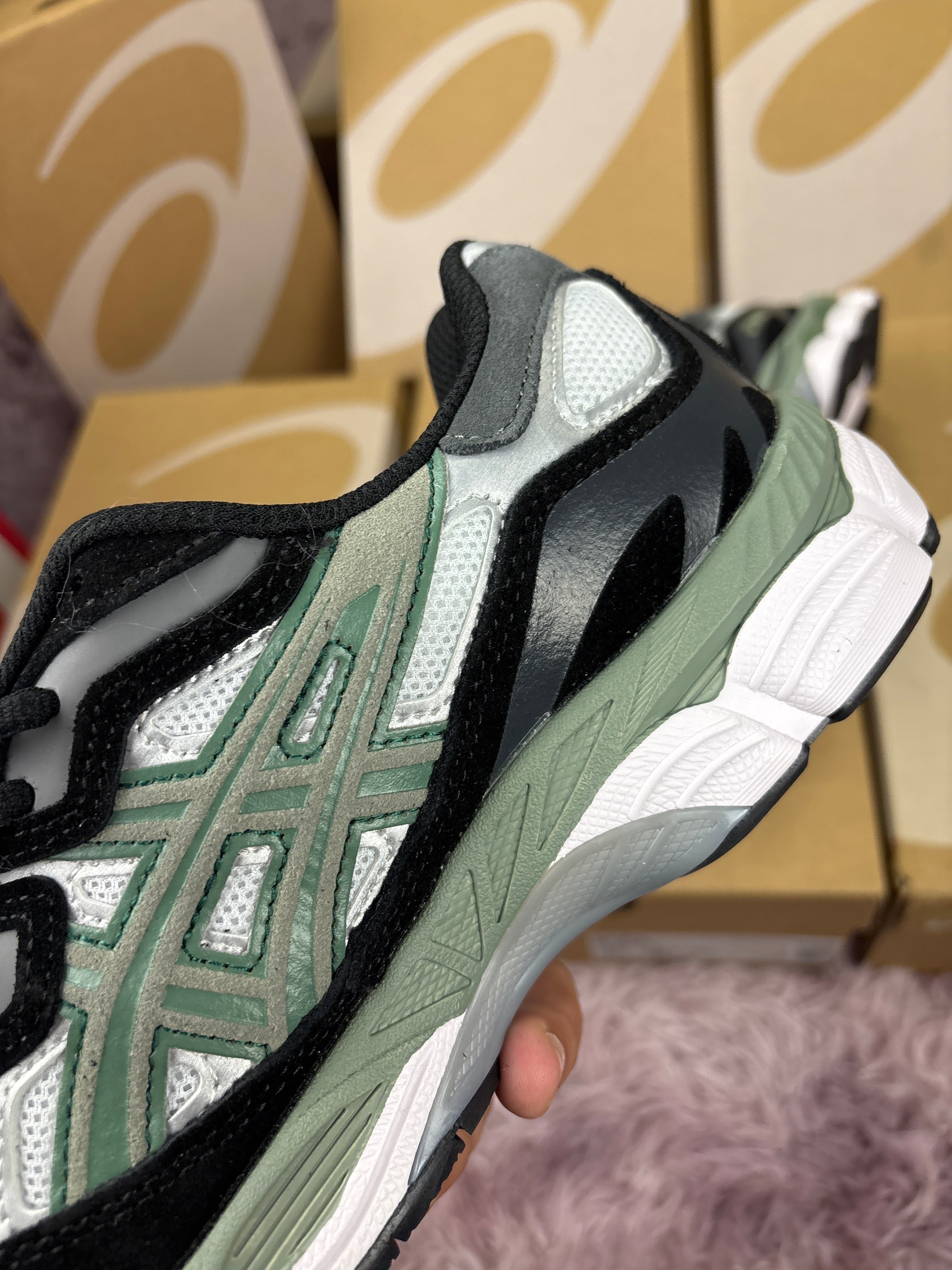 Asics Gel New York Blanc noir vert